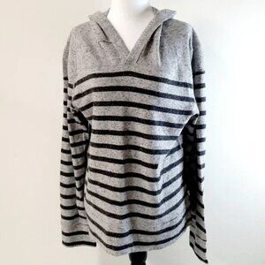 GAP PULLOVER HOODED SWEATER SIZE SMALL